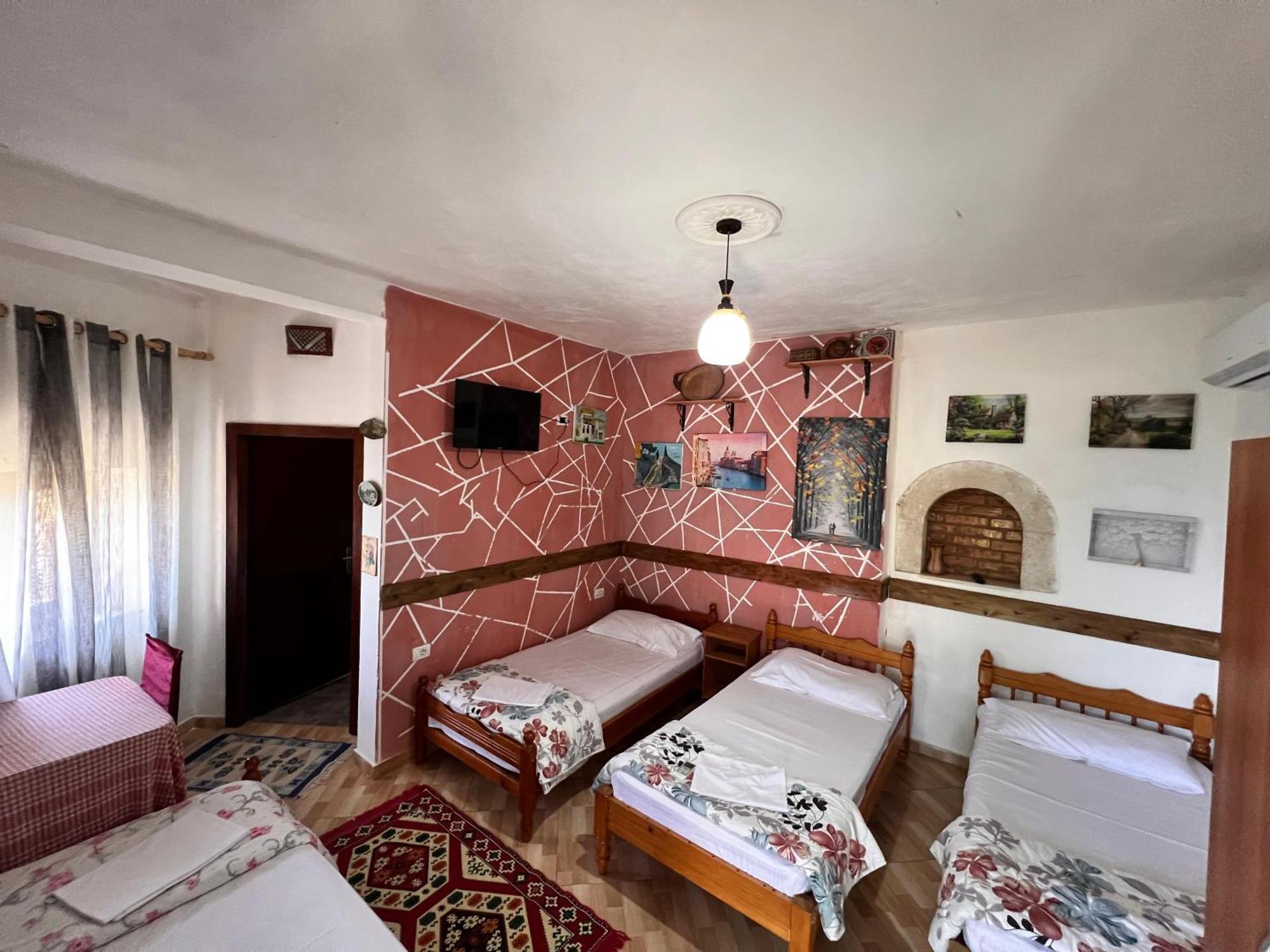 Rooms Merlika -Inside The Castle- Krujë Exterior foto